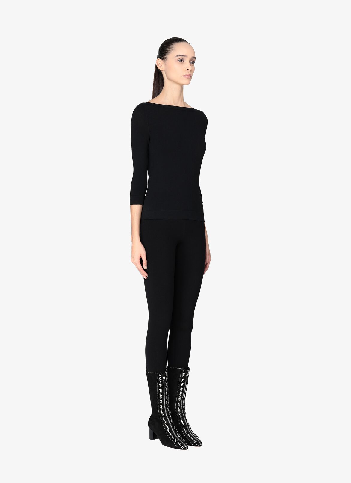 Low boots ALAÏA BLACK LOW BOOTS